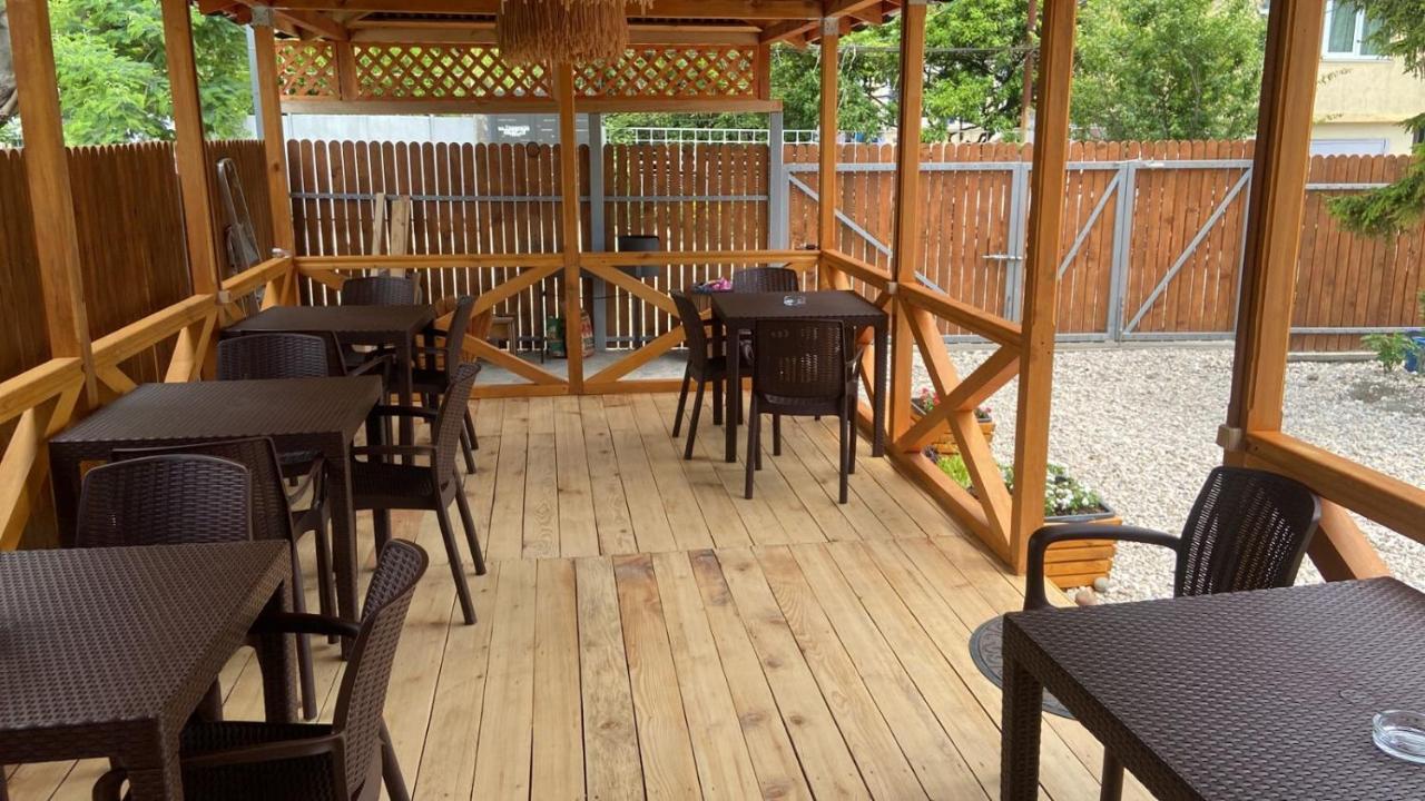 Гостевой Дом-Малина Hotel Gagra Exterior photo